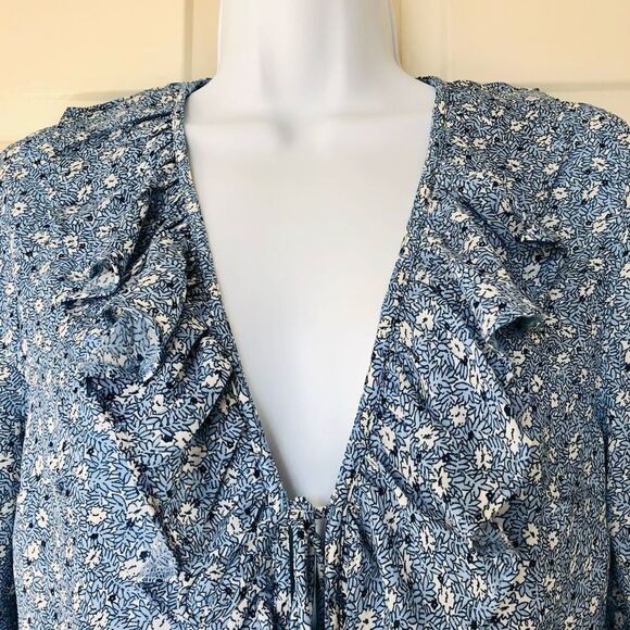 Abercrombie & Fitch Blue V-Neck Ruffle Tie Blouse - Picture 2 of 7